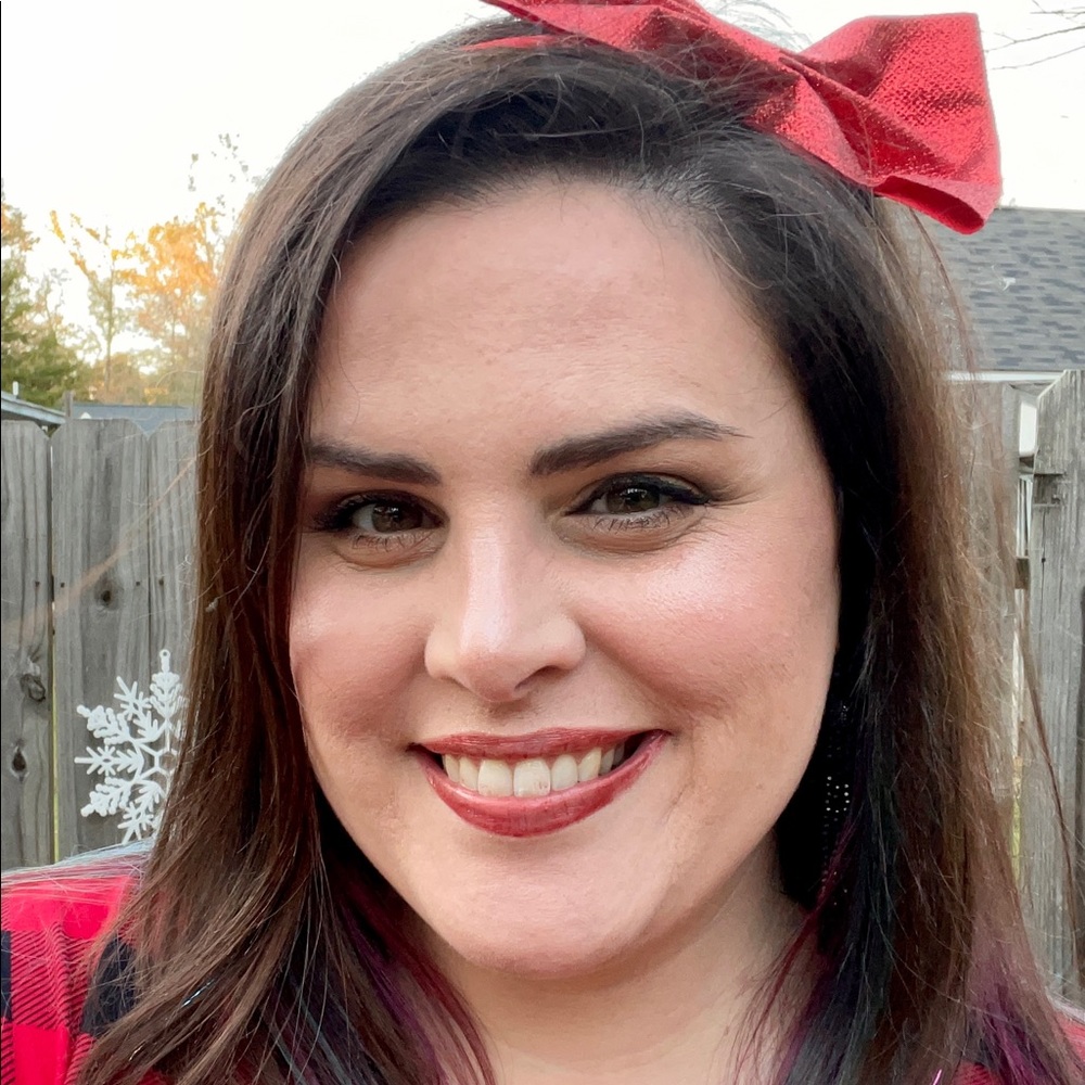 Meet your Posher, Maria